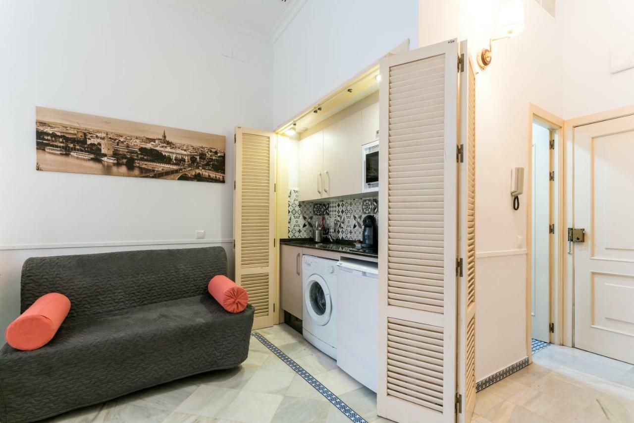 סביליה Holidays Isbilia Centro By Valcambre מראה חיצוני תמונה